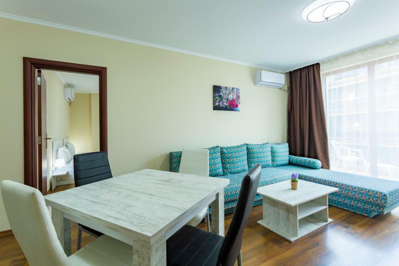 Rose Gardens Apart Hotel 포마리 외부 사진